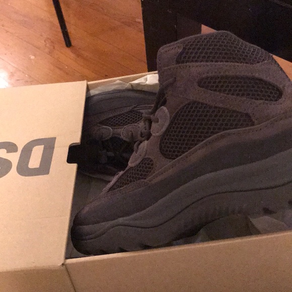 YZY DSRT BT Kids ( Yezzy Kids Boots) - Picture 2 of 3